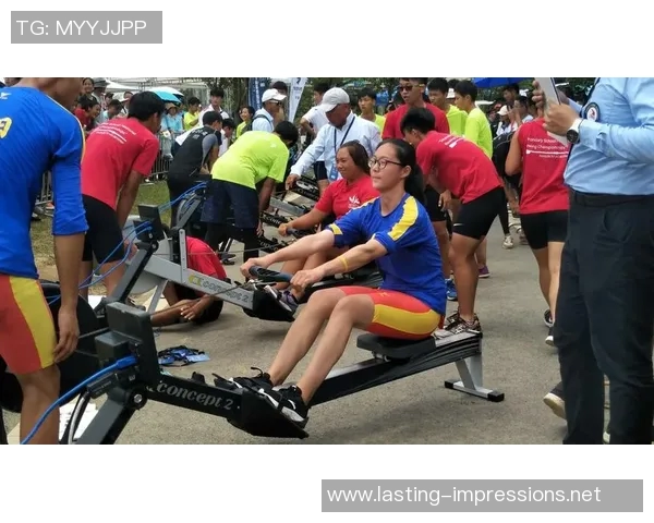 全国锦标赛特别报道:成都羽毛球队拼搏历程与荣耀瞬间的真实记录