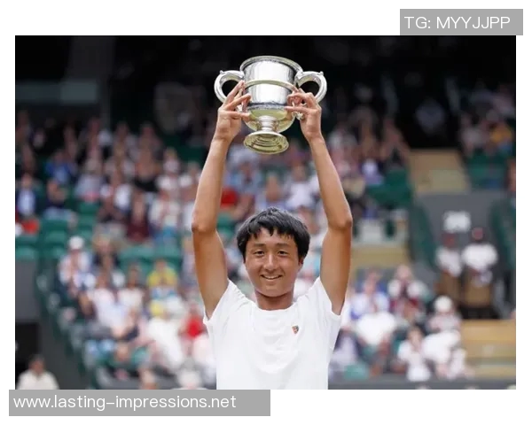 北京网球队以58分稳居精英赛积分榜首位展现强劲实力