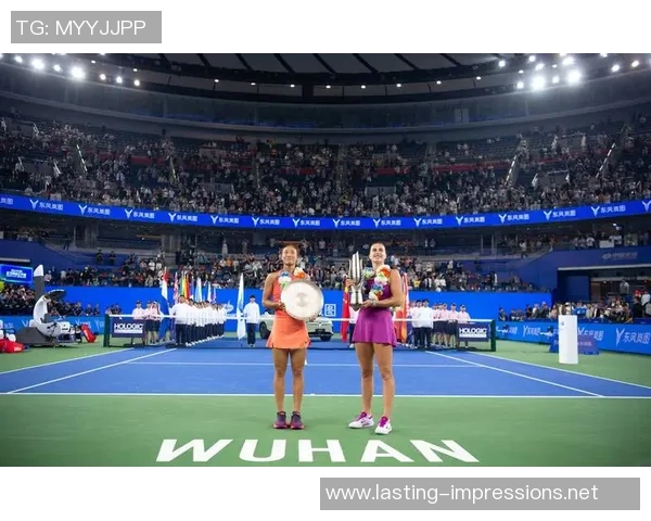 武汉网球队防反战术解析:深度剖析网球比赛中的策略与技巧 武汉网球队防反战术解析:深度剖析网球比赛中的策略与技巧