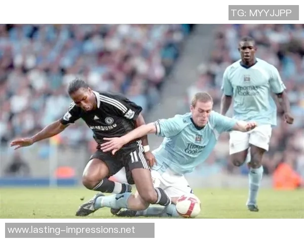 足球场上的搞笑传奇:那些最乌龙的足球明星们的趣事与瞬间 足球场上的搞笑传奇:那些最乌龙的足球明星们的趣事与瞬间