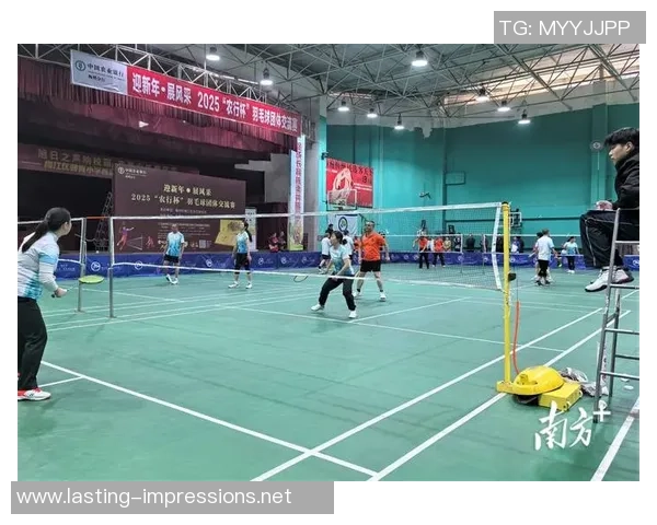 赛后复盘:上海羽毛球队与武汉羽毛球队速度较量的精彩瞬间与战术分析 赛后复盘:上海羽毛球队与武汉羽毛球队速度较量的精彩瞬间与战术分析